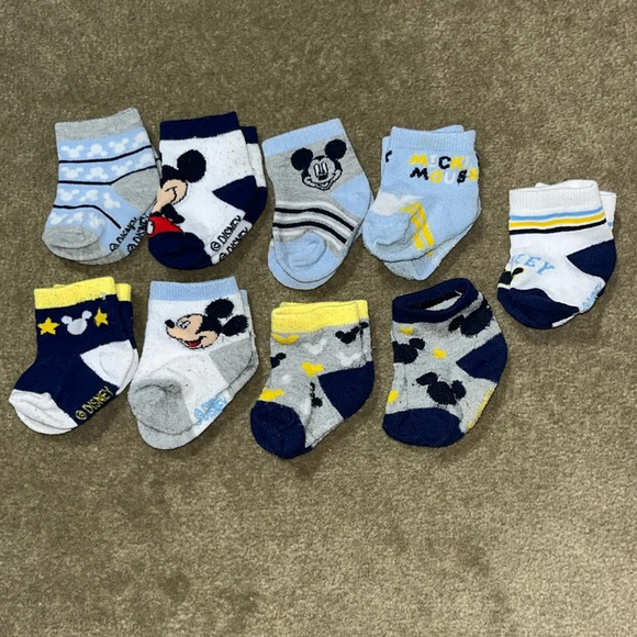 Mickey Mouse Infant Socks- 9 Pairs - Picture 1 of 3